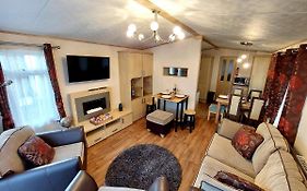 Mobilhomes 6 et 8 personnes PONT AVEN Kerlann Draps fournis