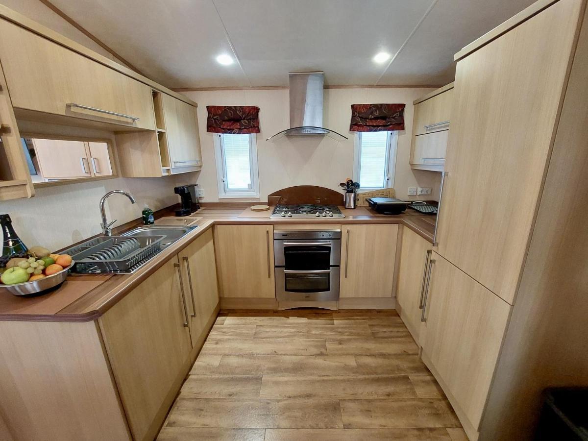 Mobilhomes 6 et 8 personnes PONT AVEN Kerlann Draps fournis Extérieur photo