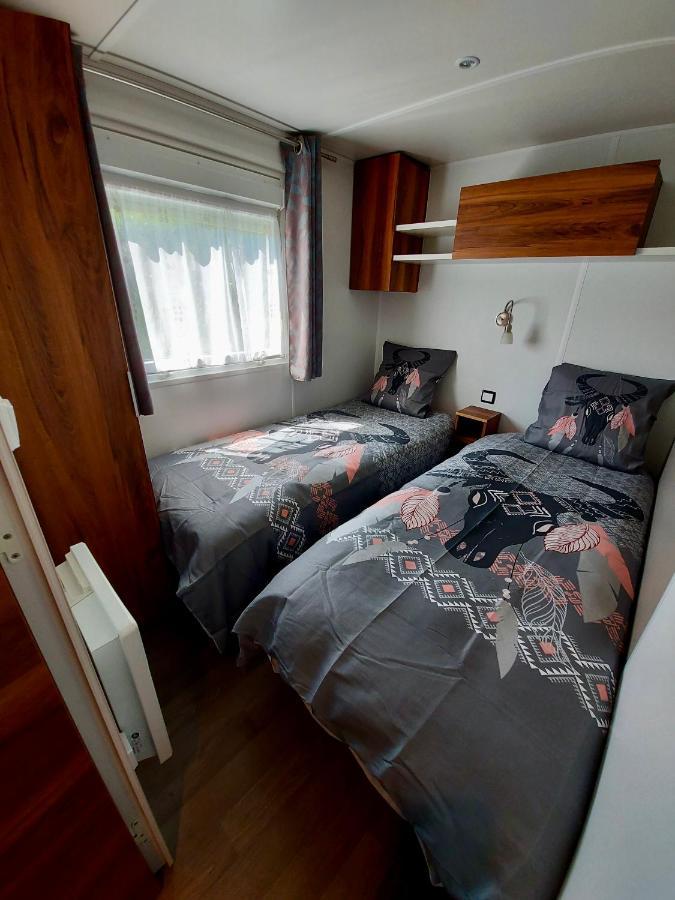 Mobilhomes 6 et 8 personnes PONT AVEN Kerlann Draps fournis Extérieur photo